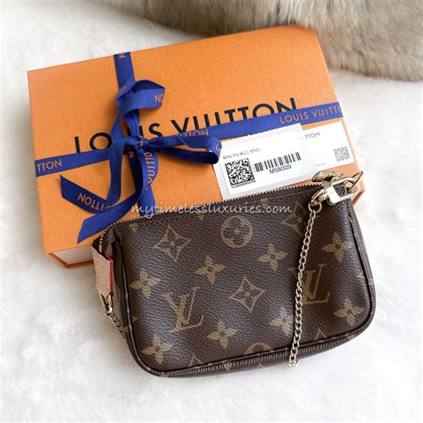 cheap louis vuitton pochette|pochette louis vuitton monogram.